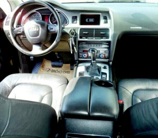 ⁦سيارة اودي Audi جيب للأيجار⁩ - الصورة ⁦3⁩